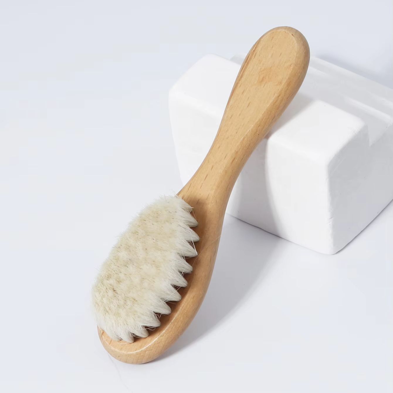 Holzbürste mit Ultra-Weichen Z – Hair Care Essential Bewertung und Preis